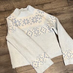 No Boundaries Light Blue Snowflake Turtleneck Sweater